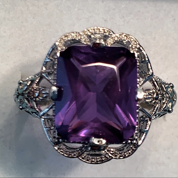 💜🆕 Vintage Amethyst Purple Gemstone Silver Ring - Picture 3 of 9